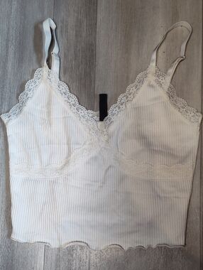 H&M Cream Ribbed Cami with Lace Trim